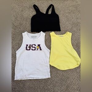 Set Bundle Lot Of Tank Tops Cropped Women’s Juniors Size Small Medium ￼